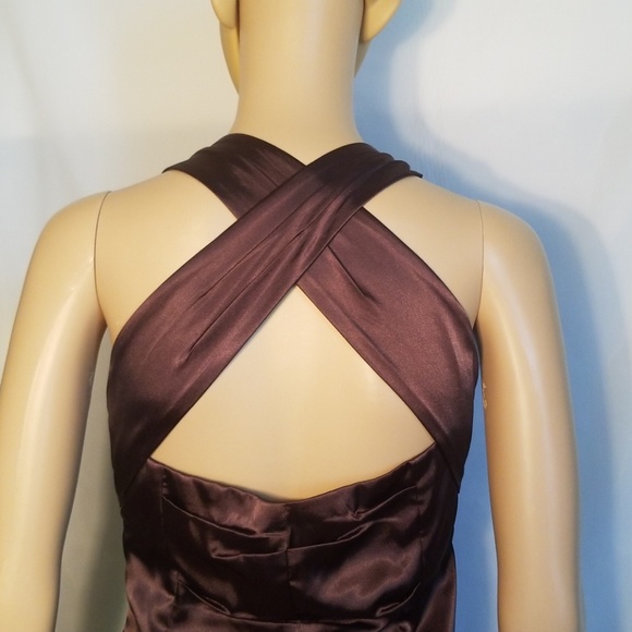 Dress - Picture 3 of 4